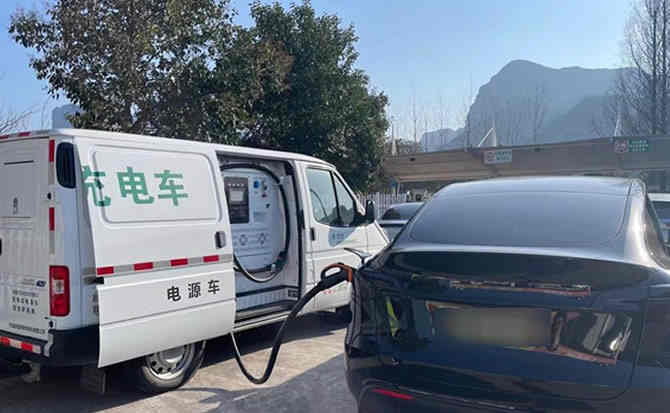 哈密汽车搭电